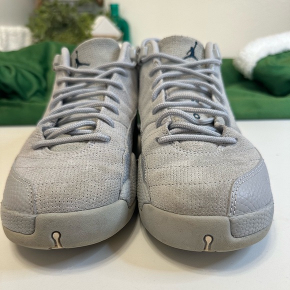 AIR JORDAN 12 RETRO LOW BG. Size 6.5Y. - Picture 7 of 10